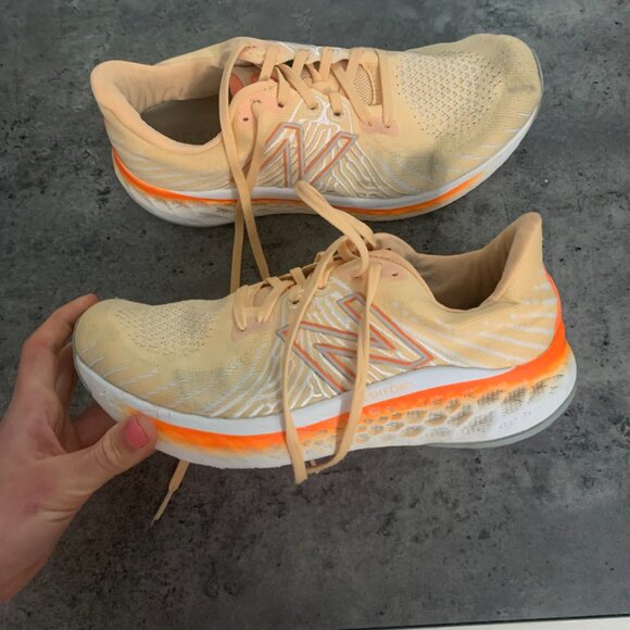 Orange New Balance Freshfoam - Picture 4 of 6